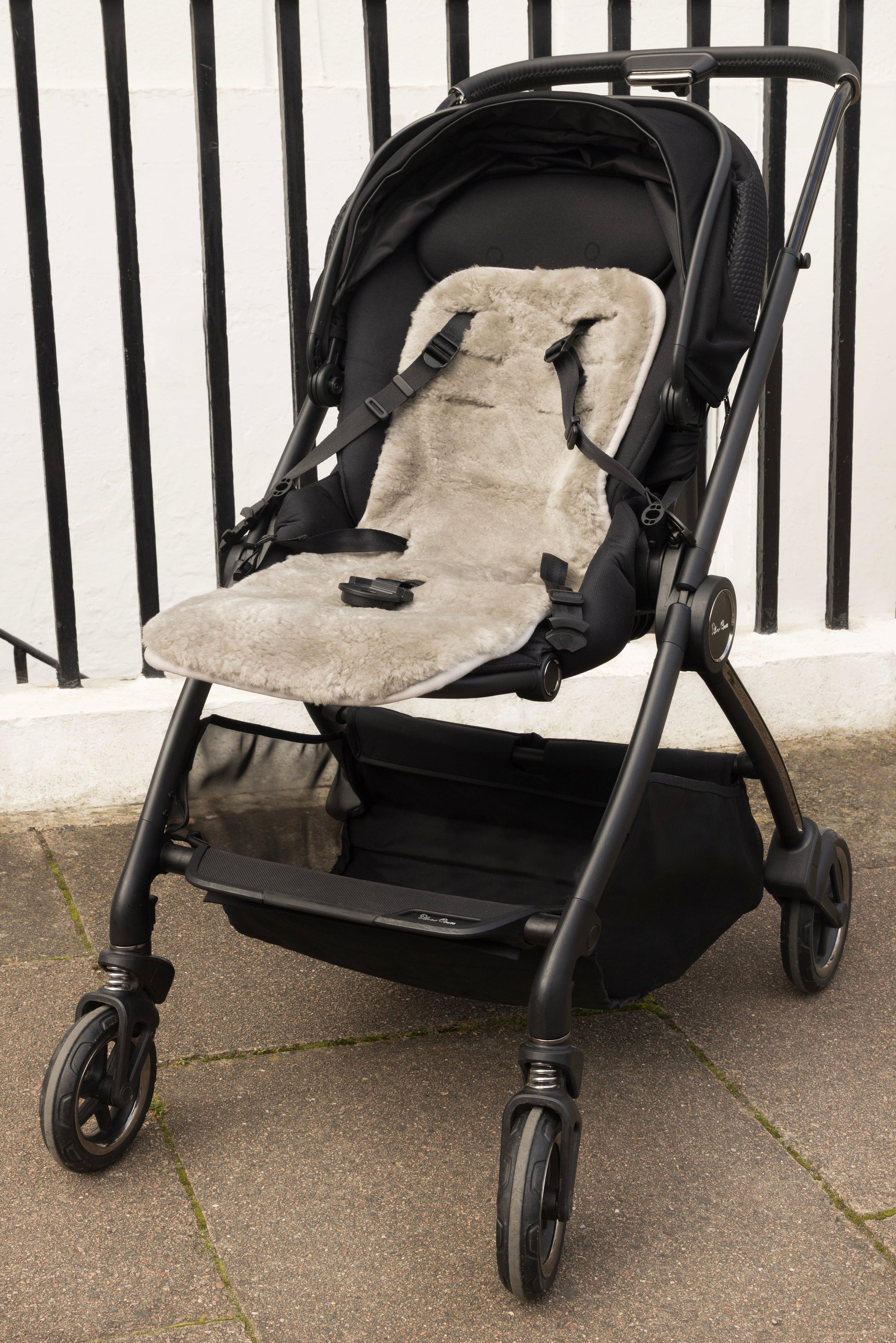 sheepskin pram liner with 100% cotton backing grey